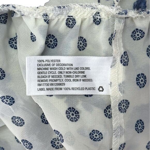 XHILIRATION Tiered Ruffle Floral Peplum Blouse Chiffon Long Sleeve Blue Small - Picture 9 of 10